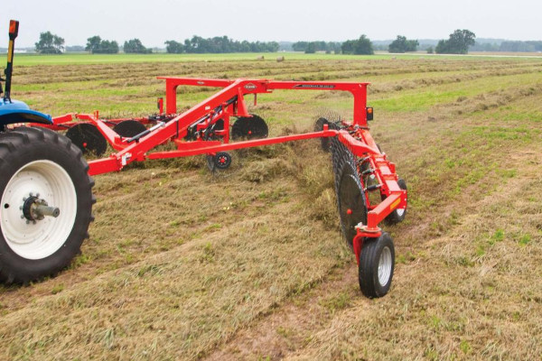 Kuhn-WheelRakes-22.jpg